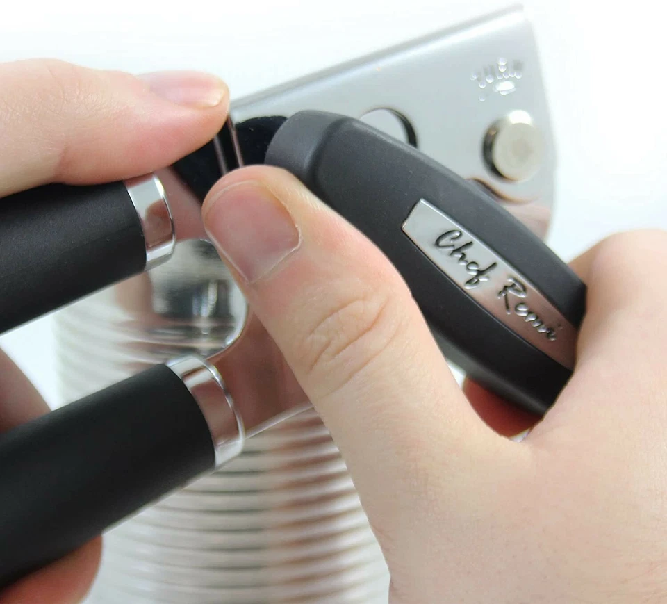 Chef Remi Tin Opener | Durable Non Slip Can Opener For Elderly -Comfortable Grip - Image 4 of 4