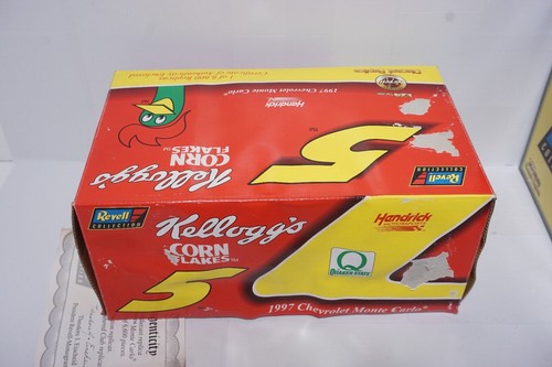 revell Collectibles 1:24 Montecarlo Kellogg’s corn flakes 1997 nascar pressofuso - Foto 8 di 8