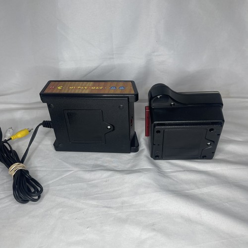 Ms Pac-Man TV Arcade Game Namco Jakks Pacific Plug and Play 7 in 1 VINTAGE 2004 - 第 5/6 張圖片