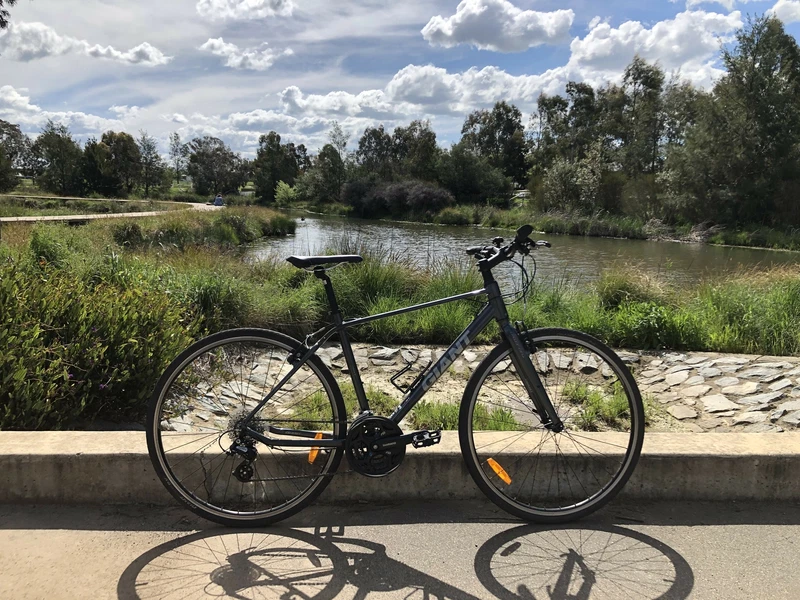 gumtree hybrid bike