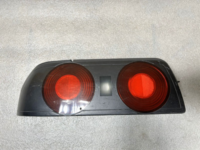 JDM NISSAN SKYLINE BNR32 R32 SEDAN OEM LH LEFT TAIL LIGHT