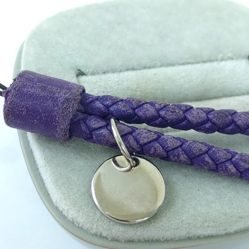 Bracelet pour téléphone portable Bottega Veneta Intrecciato violet fabriqué en Italie d'occasion - Photo 18 sur 19