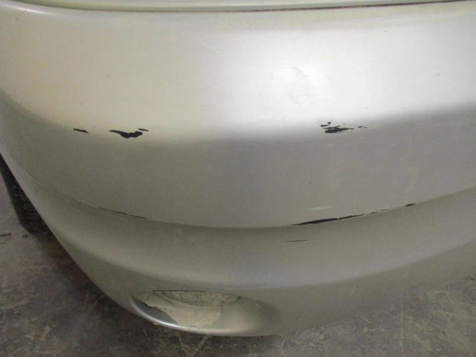 Used Rear Bumper Assembly Rear fits: 2003 Pontiac Grand am SE Rear Grade C Foto 2 de 4