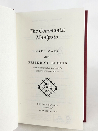 THE COMMUNIST MANIFESTO Karl Marx & Friedrich Engels Deluxe Hardcover Brand NEW - Picture 3 of 7