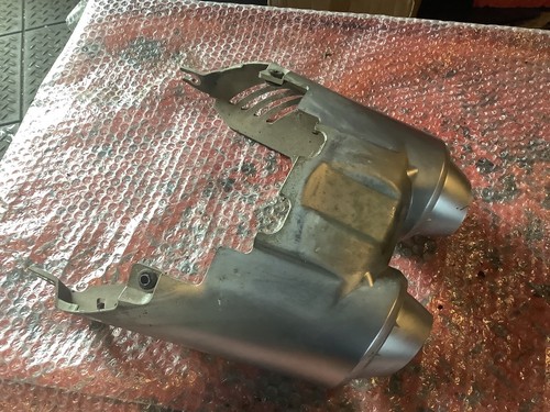 Protector de escape trasero Yamaha FZ6 FZS 600 Fazer 5VX 2004/2005 - Imagen 3 de 11