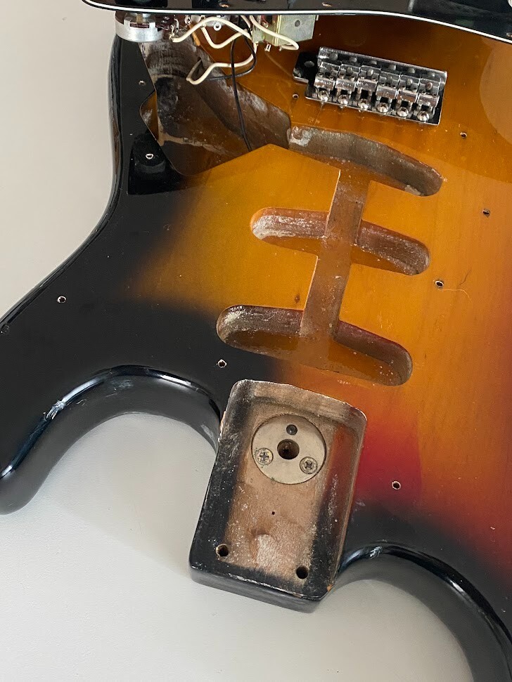 Fernandes Rst-50 Revival R8 Electric Guitar by FedEx for Fernandes Rst-50 Revival R8 Electric Guitar by FedEx for