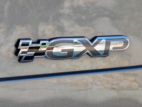 2005 Pontiac Bonneville GXP - 1 OWNER - CLEAN CARFAX - 74K LOW MILES - RARE FIND - Foto 6 di 24