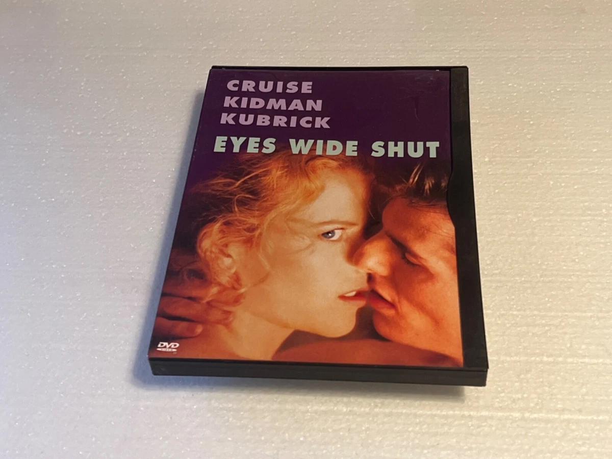 Nicole Kidman Eyes Wide Shut Naval Officer