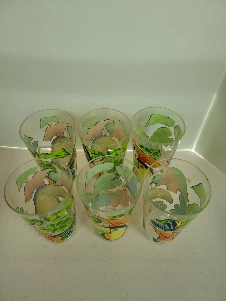 Vasos de té helado de plástico tropical tazas 20 oz tucán aves mariposas follaje Foto 2 de 4