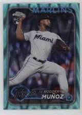 2024 Topps Chrome Update Aqua RayWave Refractor /199 Roddery Munoz Muñoz 13kb