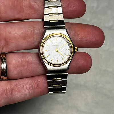 Vintage Helbros Two-Tone womens quartz watch - minor scratches - needs battery 