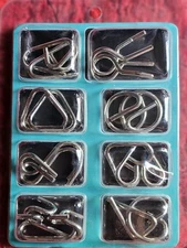 Coogam- Metal Puzzles 16 PCS- Different Brain Teaser Metal Wire Puzzles