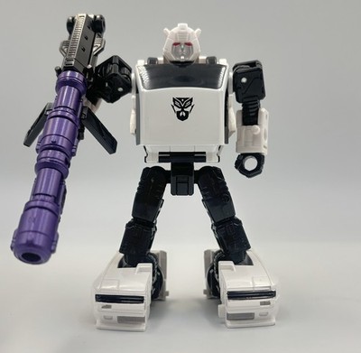 Transformers WFC Earthrise Generations Selects BUG BITE