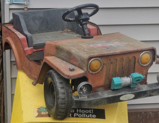 VINTAGE JEEP WILLEYS PEDAL CAR 1970's TIN FIRE CHIEF CAR