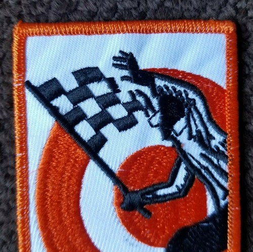 VINTAGE RACING CHECKERED FLAG Hat Jacket SOUVENIR HOT ROD Patch - Picture 5 of 6