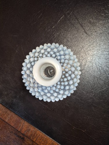 Vintage Fenton Hobnail Opalescent glass vase 5" Excellent Condiion - Picture 2 of 3