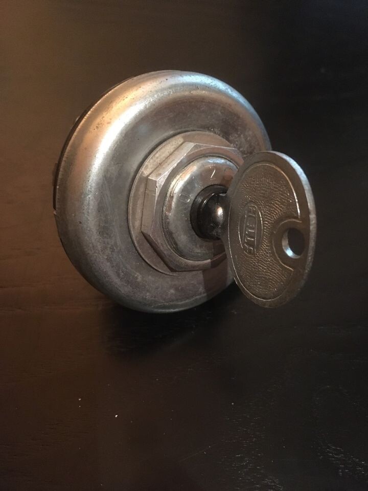 Zündschloss Hella 32666 31/53 neuwertig | eBay 