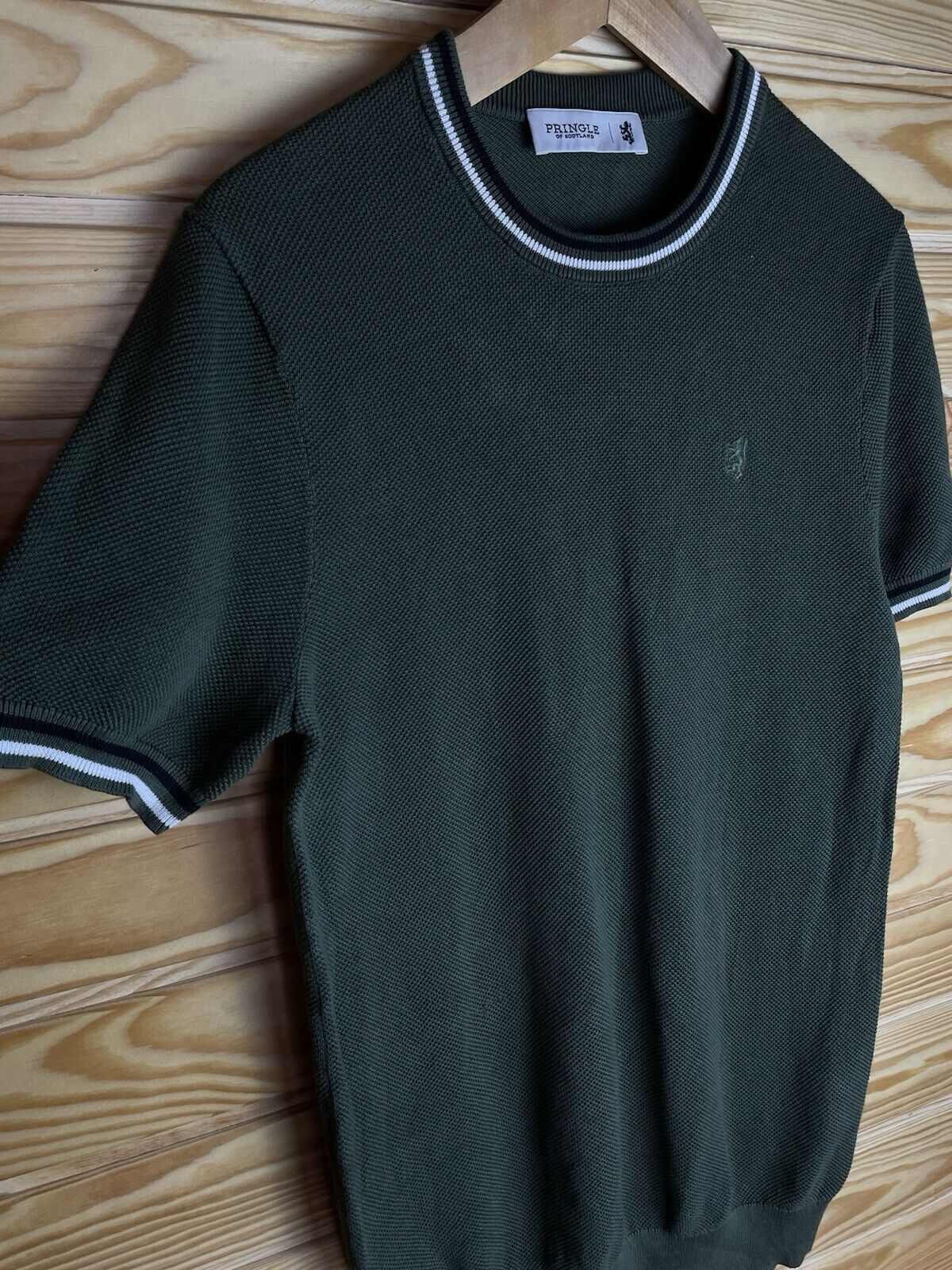 Picture 4 of 5