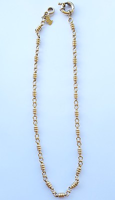 Très jolie collier ras du cou Agatha plaqué AV60