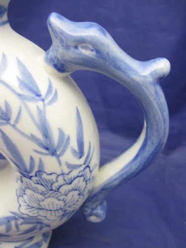 MOST UNUSUAL TEA POT - DONUT SHAPED - MAKERS MARK BUT NO NAME - FLORAL DESIGN - Picture 3 of 9