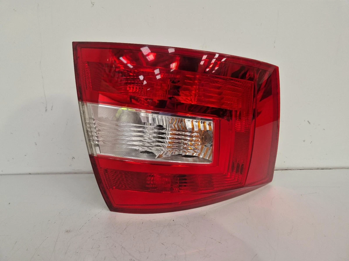 Fanale Posteriore Destro Per Skoda Fabia Combi E Praktik, Con Omologazione ECE, Senza Portalampada