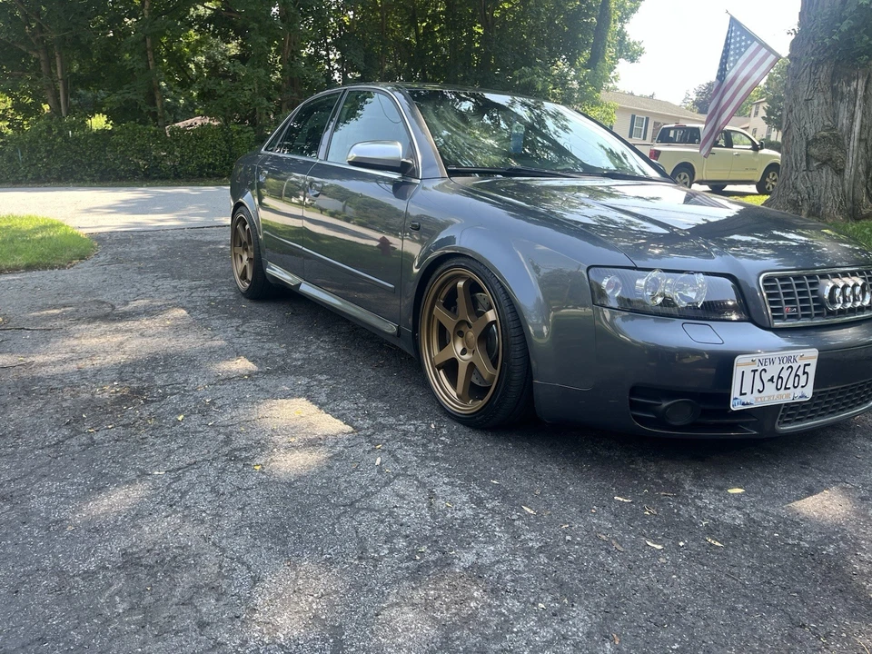 2005 Audi S4. Dolphin Grey, 128k miles automatic with paddle shift. - Image 4 of 4