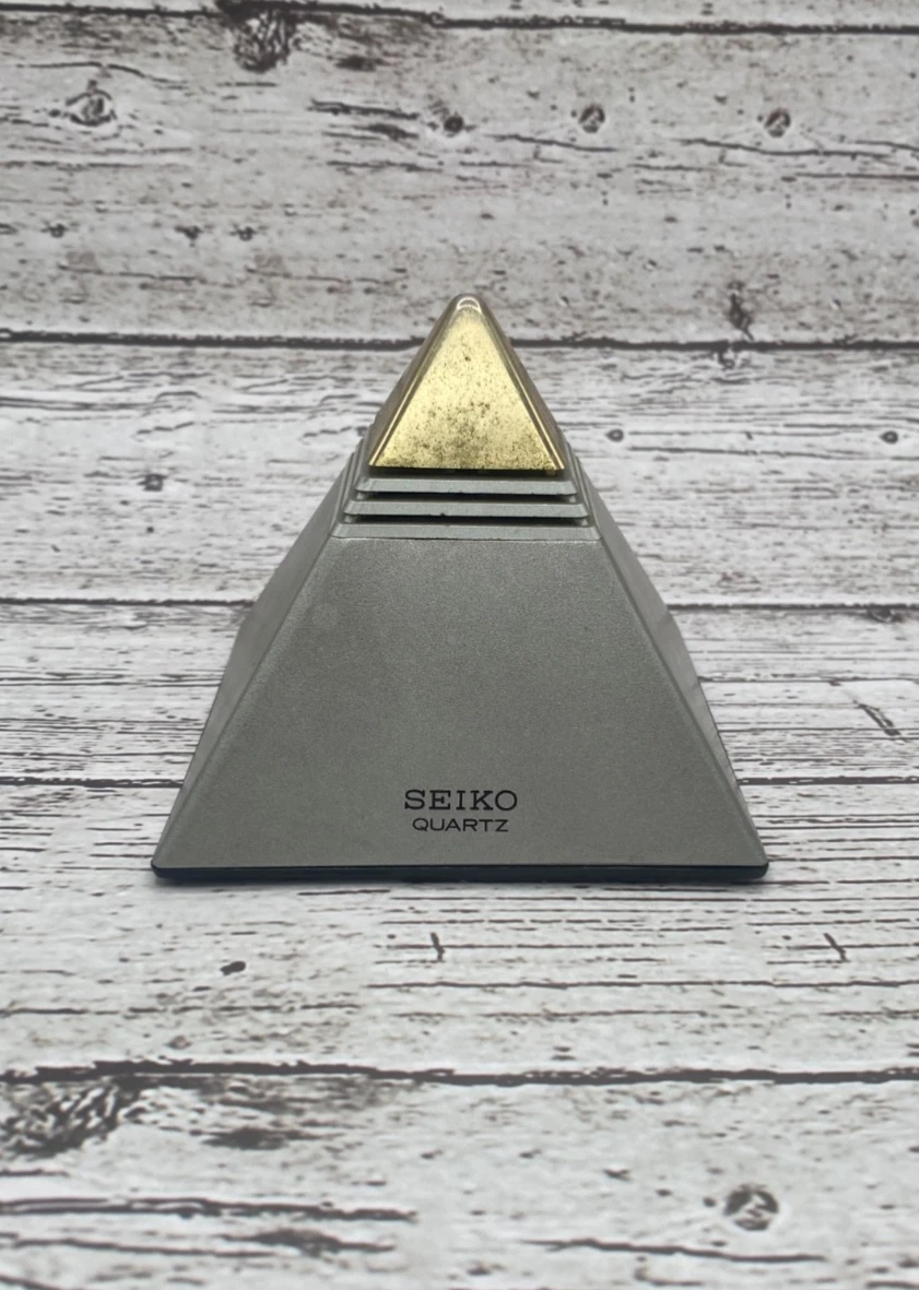 名品】SEIKO PYRAMID TALK 置時計 SEIKO ピラミッドトーク 電波時計