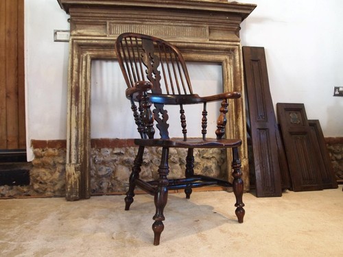 Chair stunning Victorian Windsor armchair Yew & Elm c1840 - Picture 2 of 14