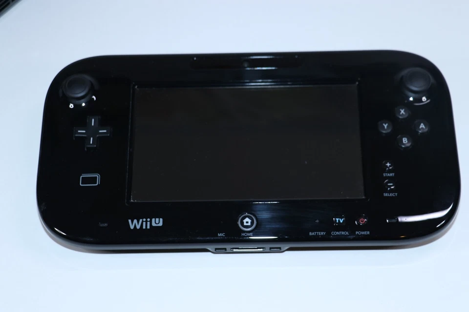 NINTENDO WII U DELUXE 32GB CONSOLE WITH GAMEPAD CONTROLLER AND ACCESSORIES CORDS - Image 3 of 4