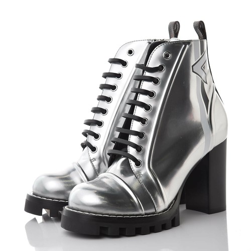 NIB $2K Louis Vuitton SPACESHIP ANKLE BOOT Silver Metal Leather Black Heel 38 - Picture 2 of 9