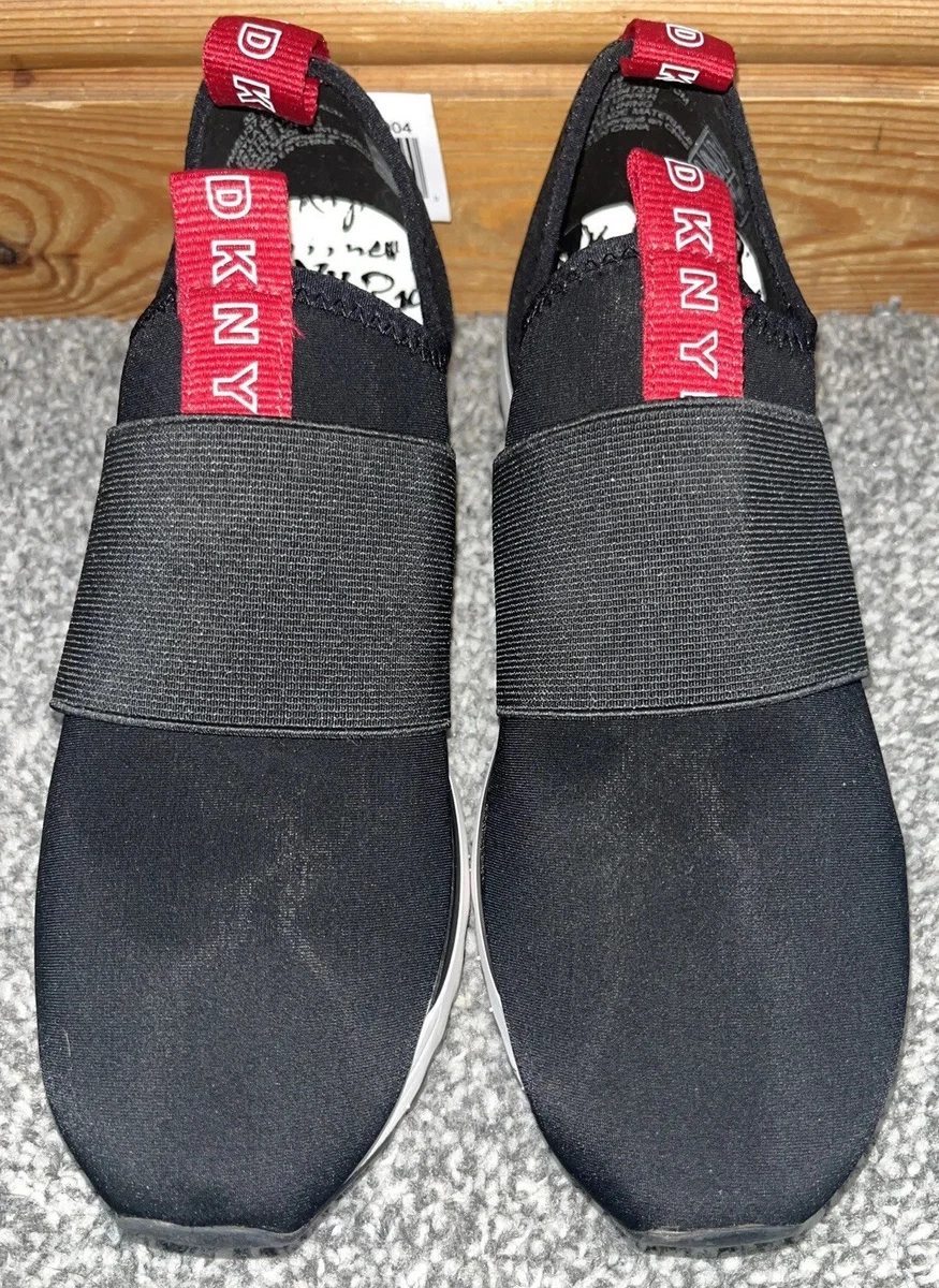 DKNY DONNA KARAN BLACK SLIP ON ELASTICATED SCUBA KNIT TRAINERS