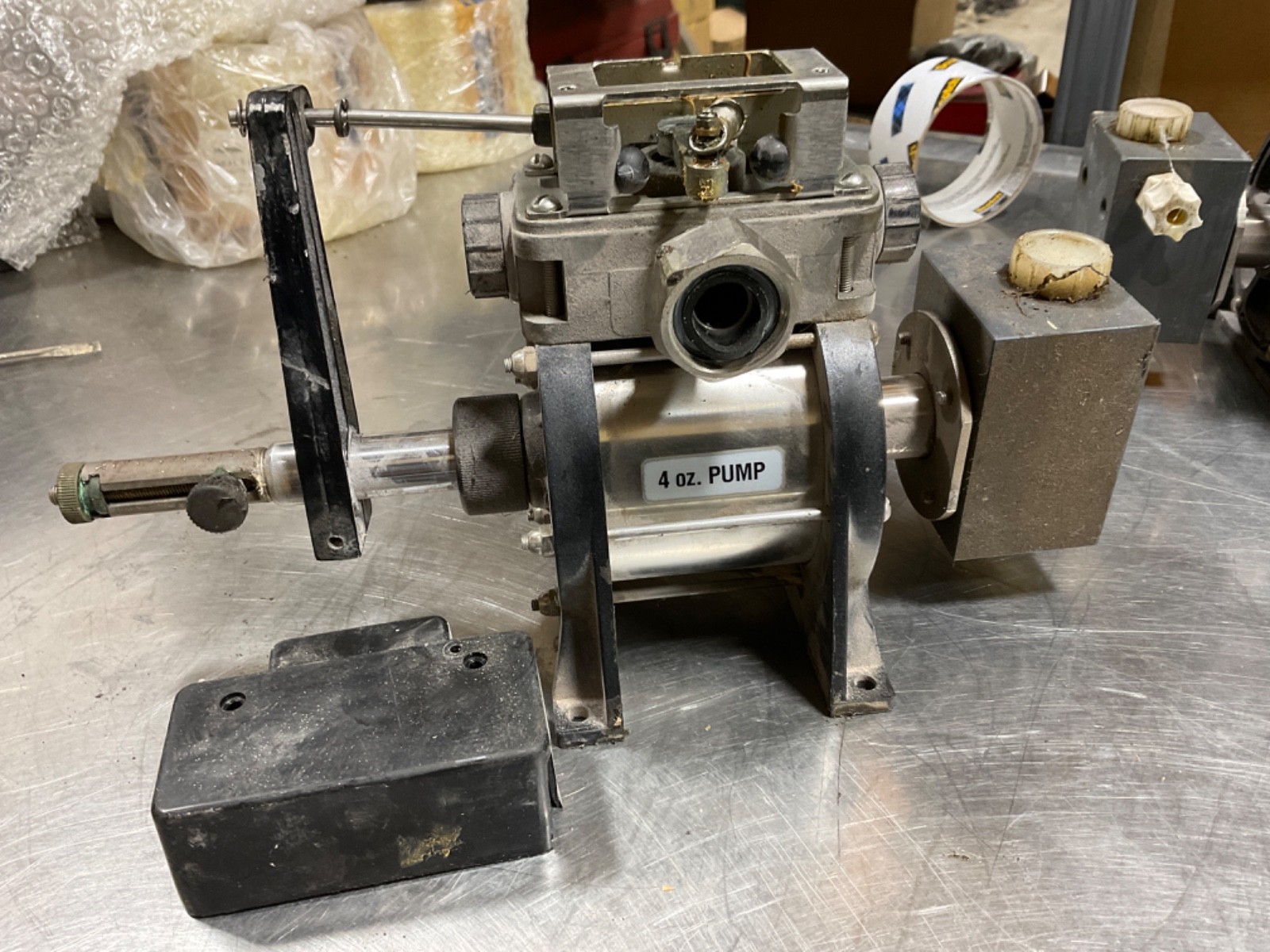 HYDROBEND K-PA Water Powered Proportioning Pump AO-1421 BROKEN SPRING USED 4 OZ