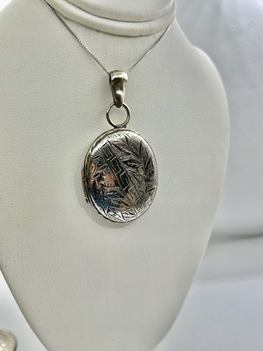 Collar Colgante Medallón de Plata Diseño Hoja Floral Victoriano Grabado Dos Caras - Imagen 5 de 18