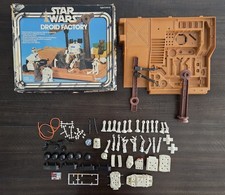 Vintage Star Wars 1979 Original Droid Factory with Box & R2D2   Kenner