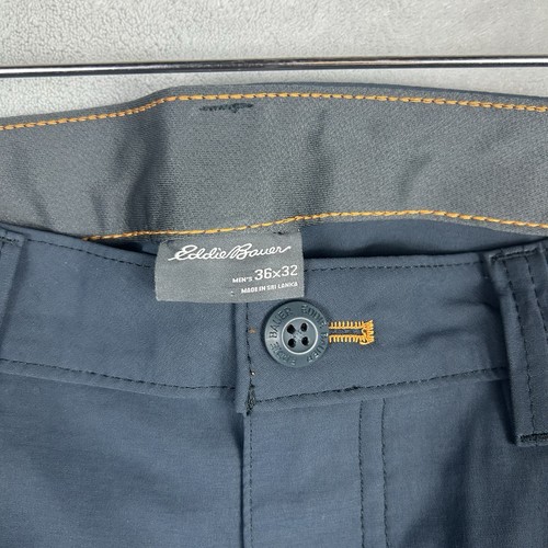Eddie Bauer Rainier Tech Pants Mens 36x32 Cargo Charcoal Gray Outdoor Hiking - Picture 4 of 8