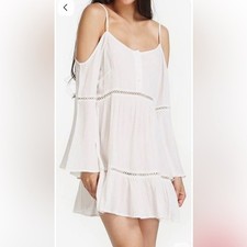 AQUA White Cold Shoulder Crochet Trim Bell Sleeve Boho Mini Dress Medium