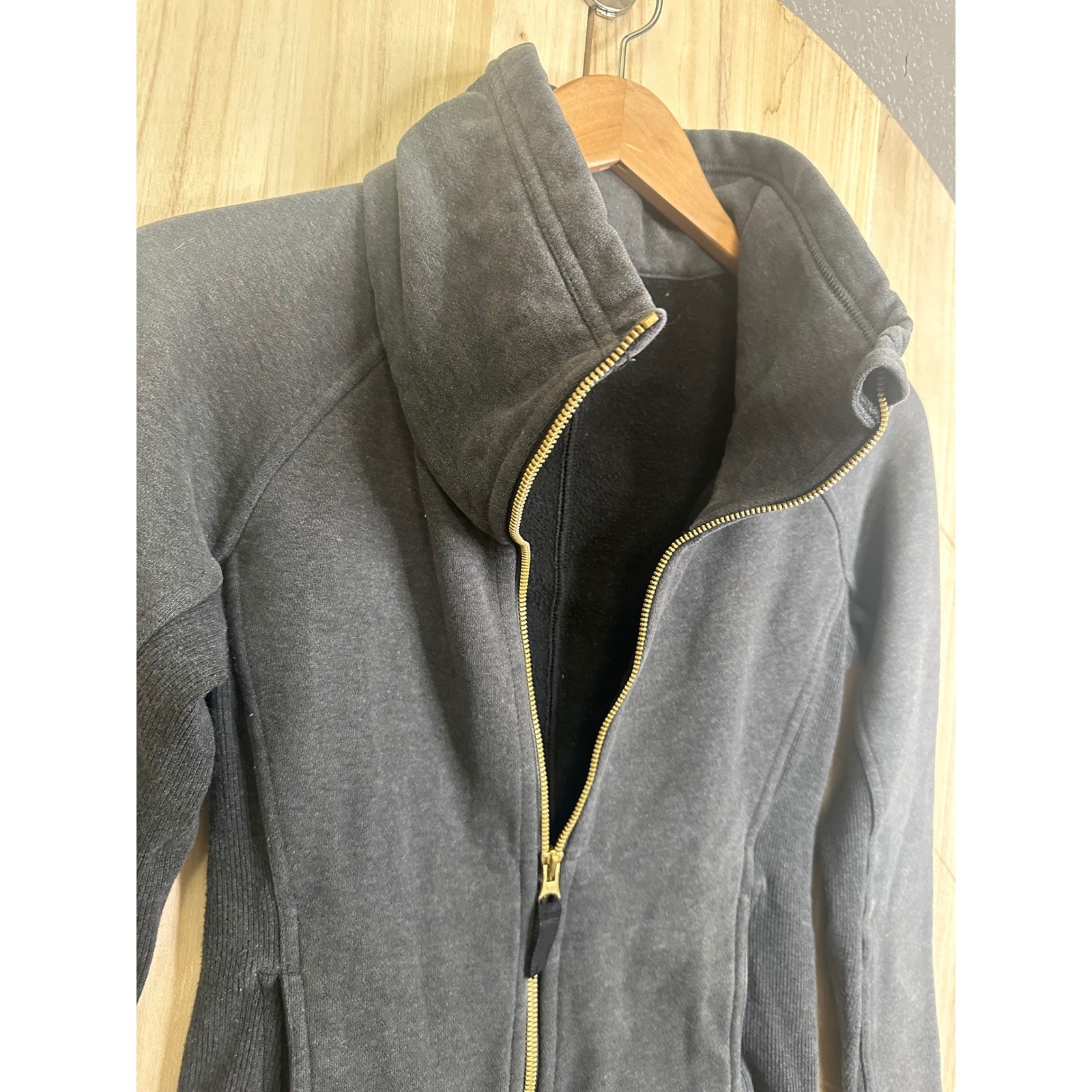 Lululemon radiant jacket Zip Jacket Charcoal Gray… - image 3