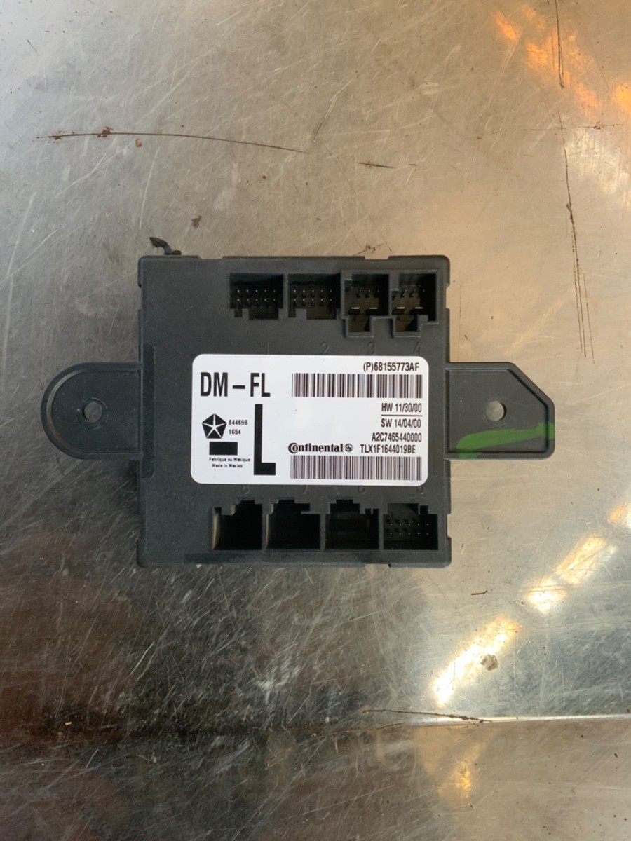 2013-2015 DODGE RAM 1500 FRONT LEFT DRIVER DOOR CONTROL MODULE (P