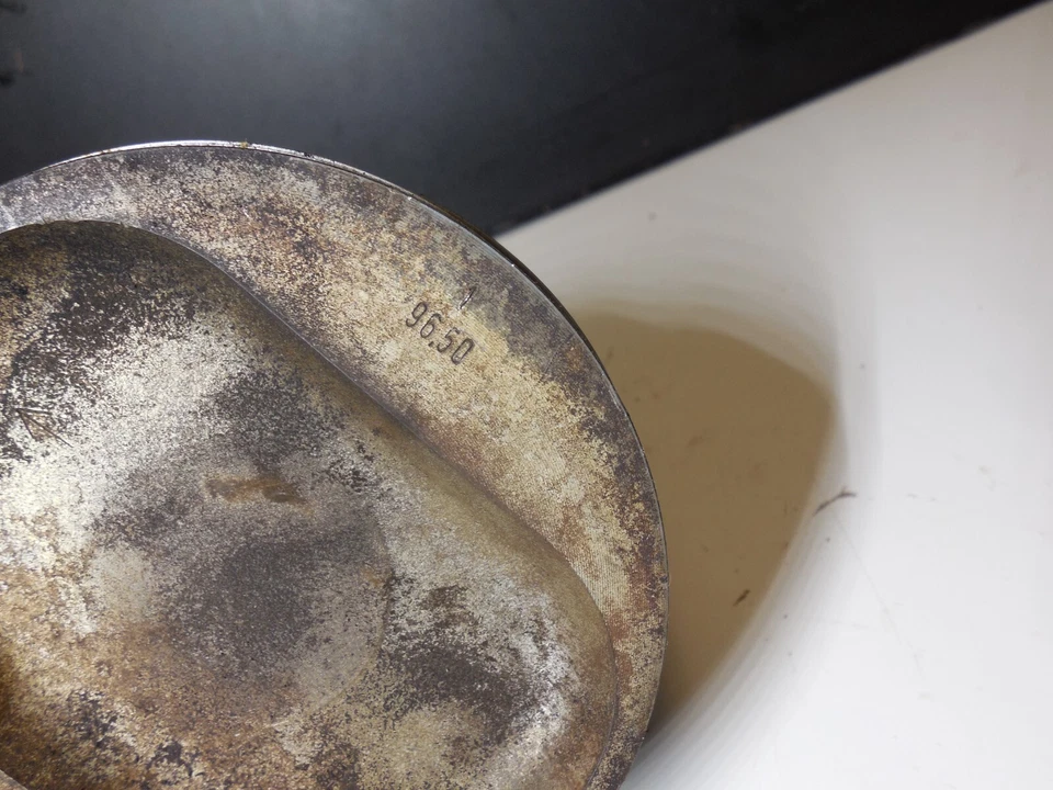 Кольцо поршневого ствола 5,6 л 96,50 мм 81-91 Mercedes Benz R107 560SEL 560SL 560SEC - Изображение 3 из 4