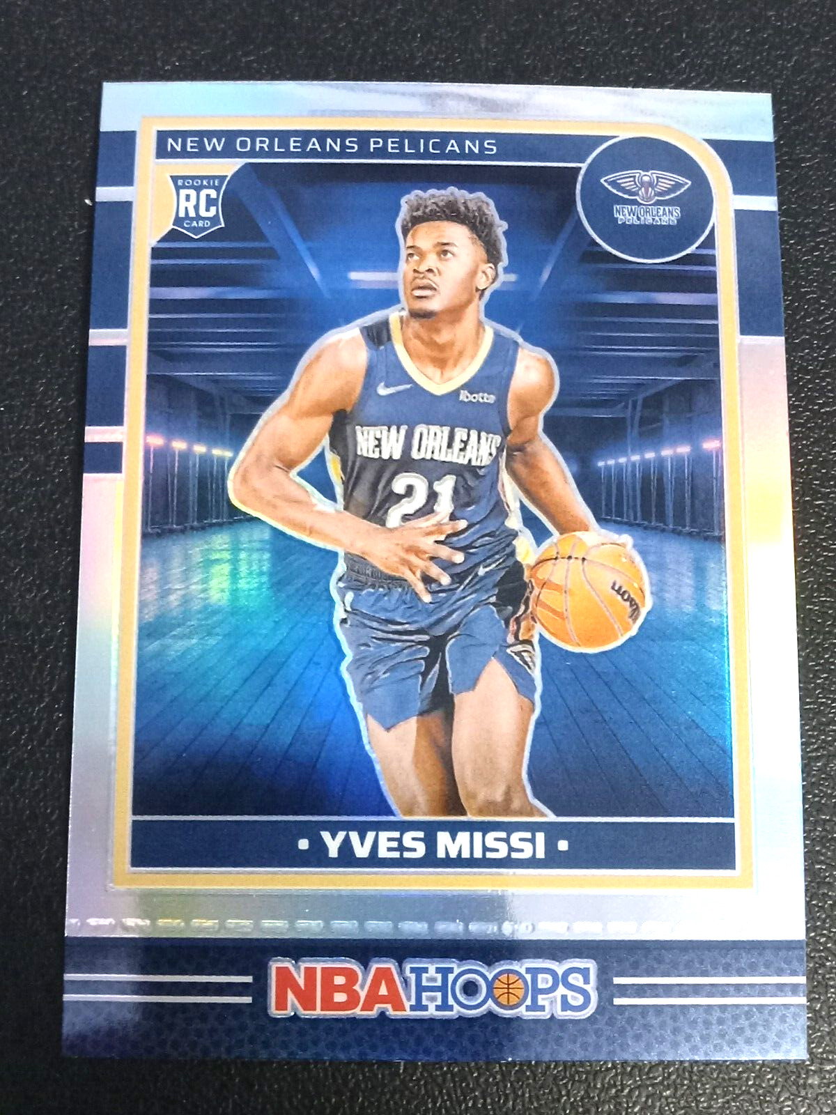 2024-25 Hoops silver chrome prizm RC #251 Yves Missi New Orleans Pelicans