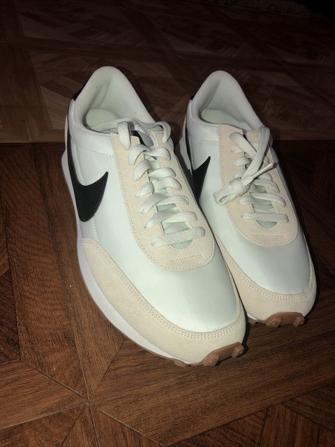 nike daybreak pale ivory