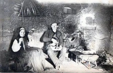 CPA 64 SCENE OSSALOISE LE SABOTIER (dos non divisé) CERTAINEMENT PAS COURANTE!