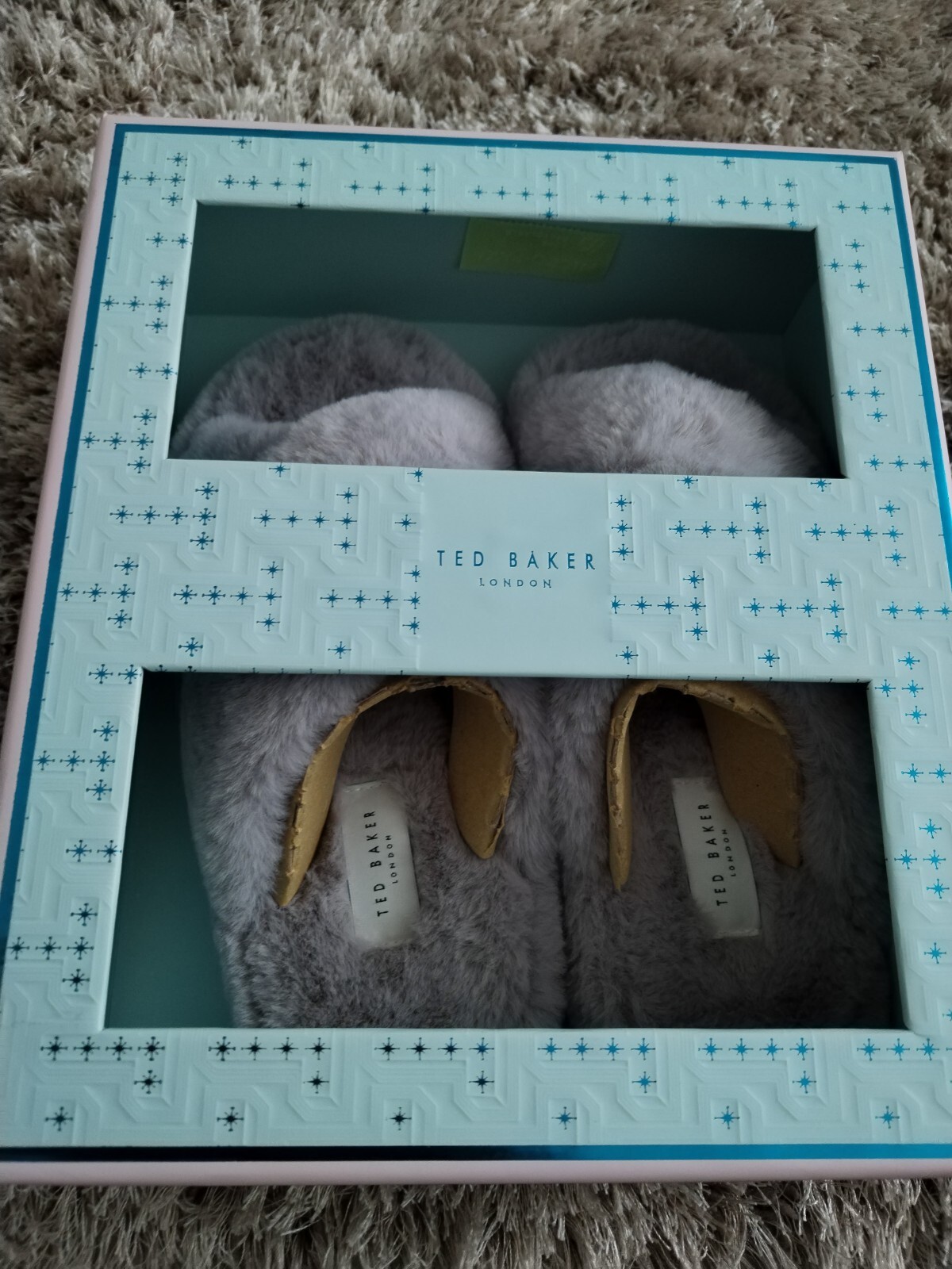 Ted Baker Ladies/girls Slippers Size 3 Grey image 6