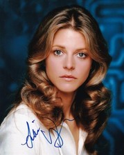 LINDSAY WAGNER signed autograph 20x25cm THE BIONIC WOMAN in person autograph COA