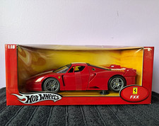 Hot Wheels 1:18 Ferrari FXX Diecast Model Car Red/White Unopened Box