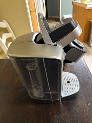Keurig K-Select K-Cup Pod Coffee Maker Digital Controls Auto Shut-Off Black