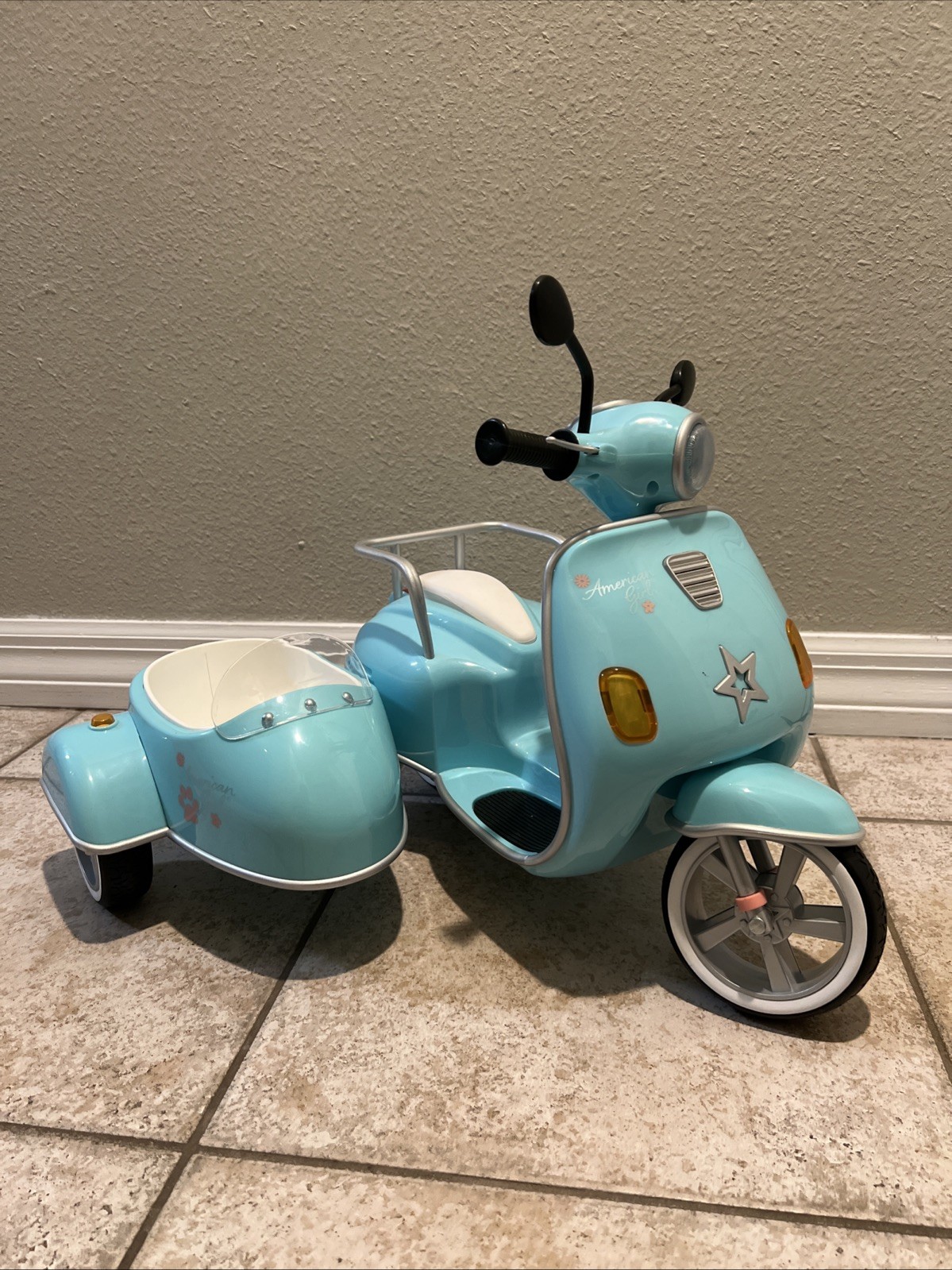 American Girl Blue Vespa Scooter Bike W/Side Car -Light & Mu