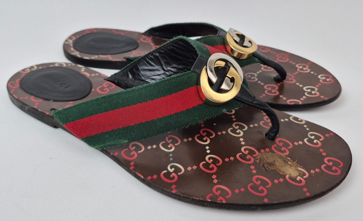 GUCCIサンダル　サイズ42 Gucci Kika GG Canvas Web Flip Flop Thong Sandal Green/Red Size 42