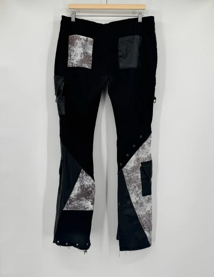 Darker Wavs Womens Black Faux Leather Cotton Bell Bottom Cargo Pants Sz 2XL - Image 4 of 4