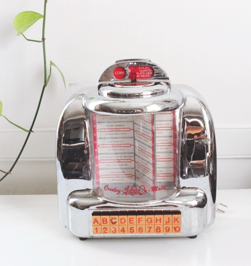 Vintage Crosley CR-9 Select-O-Matic Diner Jukebox Radio